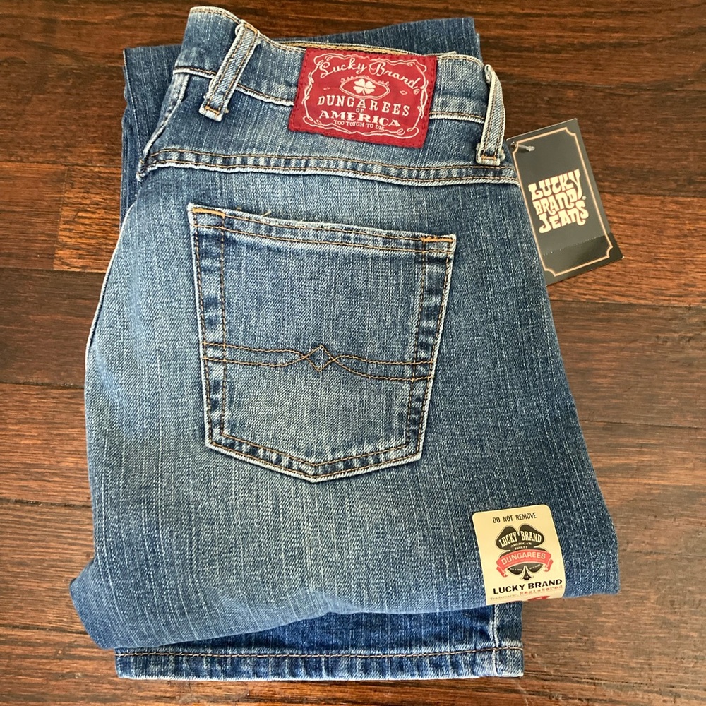 Vintage Lucky Brand low rise jeans tags still on them !